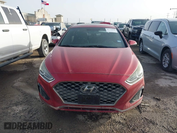 2018 Hyundai Sonata Limited with VIN 5NPE34AF8JH642221, listed as a IAAI auction lot 41720060 with 45,998 mi miles. Bid and sale history available at carsss.com. Image 12.