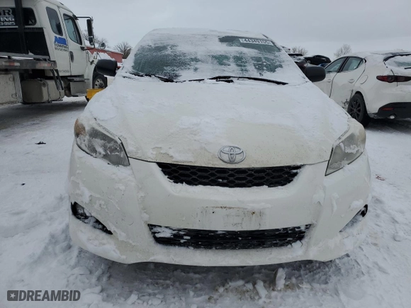 2013 Toyota Matrix L with VIN 2T1KU4EE6DC098259, listed as a Copart auction lot 44349155 with 305,924 mi miles and Salvage Title. Bid and sale history available at carsss.com. Image 5.