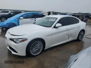 2017 Alfa Romeo Giulia Ti with VIN ZARFAECN1H7551994, listed as a Copart auction lot 69344404 with 59,276 mi miles and Clean Title. Bid and sale history available at carsss.com. Image 1.