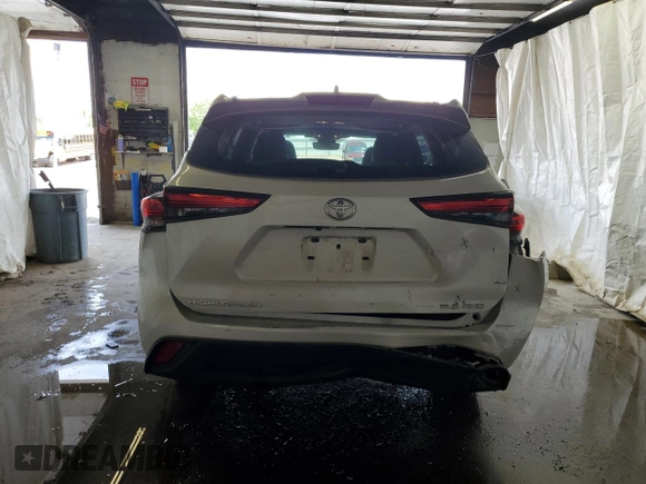 2023 Toyota Highlander L with VIN 5TDKDRBH9PS028911, listed as a Copart auction lot 62825255 with 31,721 mi miles and Salvage title. Bid and sale history available at DreamBid. Image 6.