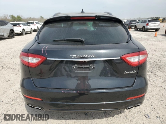 2017 Maserati Levante S with VIN ZN661YUS4HX225959, listed as a Copart auction lot 44371894 with 68,605 mi miles. Bid and sale history available at carsss.com. Image 6.