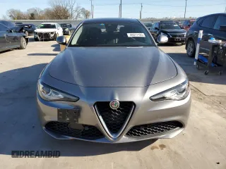 2017 Alfa Romeo Giulia Ti z VIN ZARFAECN3H7556176, wystawiony jako Copart lot #48371125 z przebiegiem 47 520 mil mil oraz Szkody całkowita. Historia ofert i sprzedaży dostępna na DreamBid. Obrazek 5.
