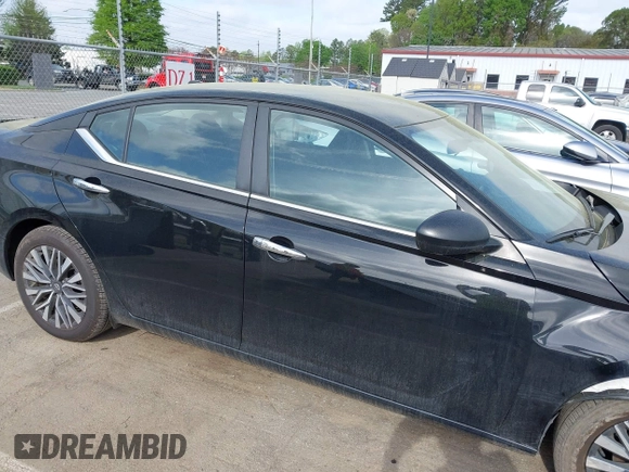 2024 Nissan Altima SV with VIN 1N4BL4DV3RN409614, listed as a IAAI auction lot 41970274 with 23,111 mi miles and . Bid and sale history available at DreamBid. Image 13.