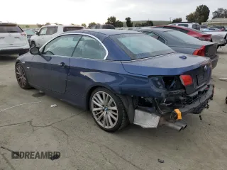 2013 BMW 3 Series 328i with VIN WBADW7C51DE730991, listed as a Copart auction lot 42293025 with 136,587 mi miles and Salvage Title. Bid and sale history available at carsss.com. Image 2.