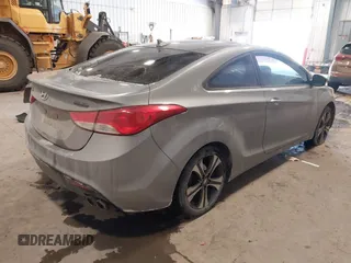 2013 Hyundai Elantra Coupe GS PZEV with VIN KMHDH6AE6DU000893, listed as a IAAI auction lot 41613994 with 94,388 mi miles. Bid and sale history available at carsss.com. Image 4.