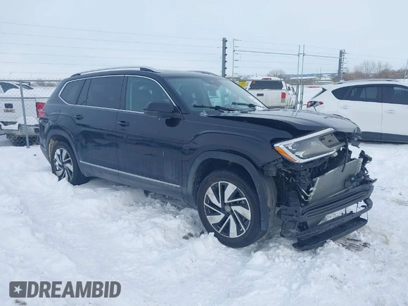 2024 Volkswagen Atlas SEL with VIN 1V2BR2CA3RC513283, listed as a IAAI auction lot 41565795 with 6,624 mi miles and . Bid and sale history available at DreamBid. Image 1.
