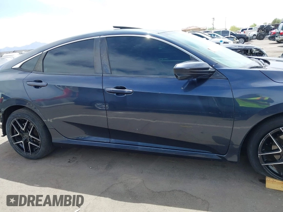 2017 Honda Civic EX-L z VIN 19XFC1F7XHE013028, wystawiony jako IAAI lot #42378515 z przebiegiem 111 124 mil mil oraz . Historia ofert i sprzedaży dostępna na DreamBid. Obrazek 14.