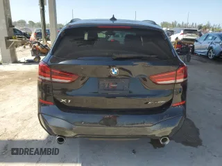 2021 BMW X1 xDrive28i с VIN WBXJG9C04M5T50887, выставлен на аукционе Copart как лот 56631925 с пробегом 31 368 миль миль и Списание • Salvage title. История ставок и продаж доступна на DreamBid. Изображение 6.