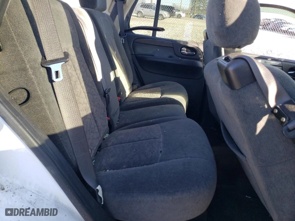 2005 GMC Envoy SLE with VIN 1GKDT13S252344795, listed as a Copart auction lot 82121044 with 134,081 mi miles and Salvage Title. Bid and sale history available at carsss.com. Image 11.