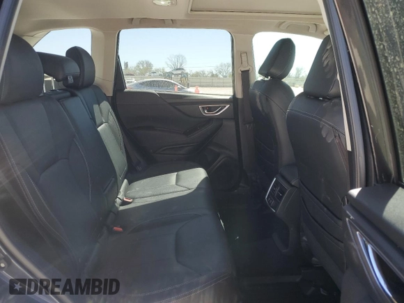 2019 Subaru Forester Limited with VIN JF2SKAUC6KH460816, listed as a Copart auction lot 49325805 with 101,363 mi miles and Salvage Title. Bid and sale history available at carsss.com. Image 11.
