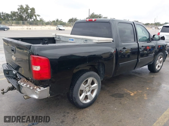 2008 Chevrolet Silverado 1500 1LT with VIN 3GCEC13JX8G147165, listed as a IAAI auction lot 41523796 with 206,104 mi miles and . Bid and sale history available at DreamBid. Image 4.