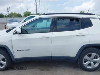 2018 Jeep Compass Altitude with VIN 3C4NJCBB7JT368604, listed as a IAAI auction lot 42092656 with 25,653 mi miles and . Bid and sale history available at DreamBid. Image 15.
