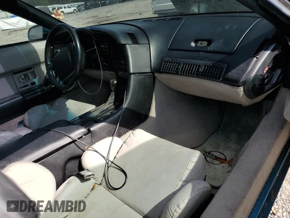 1992 Chevrolet Corvette with VIN 1G1YY23P1N5114172, listed as a Copart auction lot 44402695 with 0 mi miles and Salvage Title. Bid and sale history available at carsss.com. Image 8.