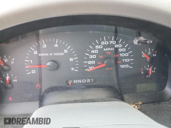 2004 Ford F-150 XLT with VIN 1FTPX14564NA90009, listed as a Copart auction lot 62570055 with 207,401 mi miles and Clean title. Bid and sale history available at DreamBid. Image 9.