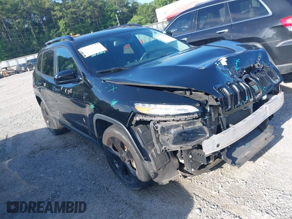 2018 Jeep Cherokee Latitude with VIN 1C4PJLCB0JD542574, listed as a IAAI auction lot 42506963 with 82,474 mi miles and . Bid and sale history available at DreamBid. Image 1.