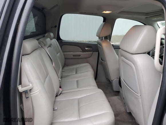 2009 Chevrolet Avalanche LT w/2LT with VIN 3GNFK22009G237701, listed as a Copart auction lot 44897845 with 184,333 mi miles and Salvage Title. Bid and sale history available at carsss.com. Image 10.