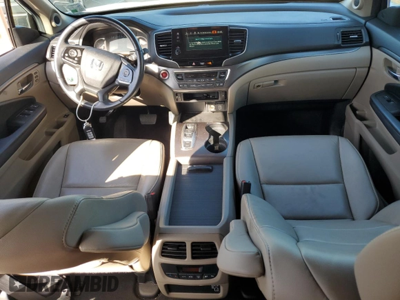 2021 Honda Pilot EX-L with VIN 5FNYF5H54MB045464, listed as a Copart auction lot 63412425 with 60,666 mi miles and Salvage title. Bid and sale history available at DreamBid. Image 8.