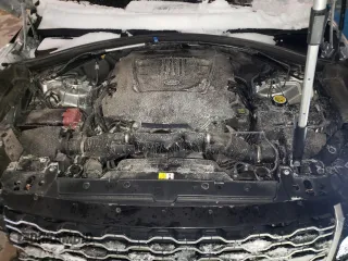 2019 Land Rover Range Rover Velar S z VIN SALYB2EV1KA786622, wystawiony jako Copart lot #46058815 z przebiegiem 88 078 mil mil oraz Szkoda całkowita • Salvage title. Historia ofert i sprzedaży dostępna na DreamBid. Obrazek 13.
