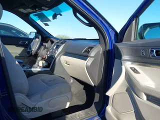 2013 Ford Explorer with VIN 1FM5K8B80DGC95997, listed as a IAAI auction lot 41645636 with 141,801 mi miles and . Bid and sale history available at carsss.com. Image 5.