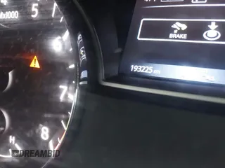 2018 Nissan Pathfinder SV z VIN 5N1DR2MM2JC602264, wystawiony jako IAAI lot #41536689 z przebiegiem 193 225 mil mil oraz . Historia ofert i sprzedaży dostępna na DreamBid. Obrazek 15.