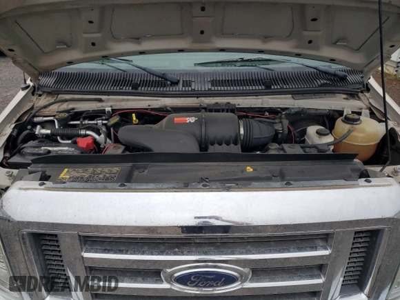 2013 Ford Econoline Passenger XL with VIN 1FBSS3BL0DDB13638, listed as a Copart auction lot 80899524 with 64,004 mi miles and Salvage Title. Bid and sale history available at DreamBid. Image 12.