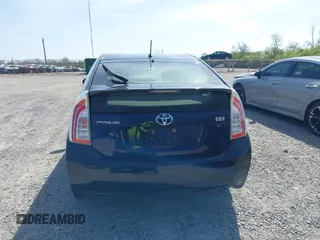 2013 Toyota Prius One with VIN JTDKN3DU6D0343622, listed as a IAAI auction lot 42098154 with 337,881 mi miles. Bid and sale history available at carsss.com. Image 16.