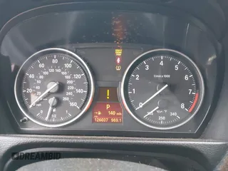 2011 BMW 3 Series 328i с VIN WBAKE3C50BE557626, выставлен на аукционе IAAI как лот 42187609 с пробегом 126 037 миль миль и . История ставок и продаж доступна на DreamBid. Изображение 7.