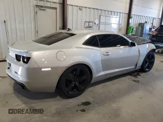 2011 Chevrolet Camaro 1LT z VIN 2G1FB1ED2B9134645, wystawiony jako Copart lot #87642705 z przebiegiem 174 958 mil mil oraz Szkoda całkowita • Salvage title. Historia ofert i sprzedaży dostępna na DreamBid. Obrazek 3.