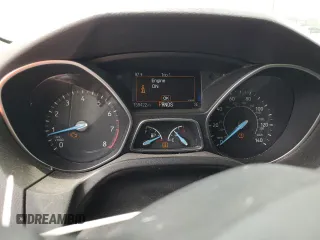 2015 Ford Focus Titanium z VIN 1FADP3N2XFL357224, wystawiony jako Copart lot #55626575 z przebiegiem 159 422 mil mil oraz Szkoda całkowita • Salvage title. Historia ofert i sprzedaży dostępna na DreamBid. Obrazek 9.