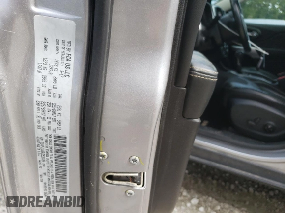 2018 Jeep Cherokee Latitude Plus с VIN 1C4PJLLB8JD538160, выставлен на аукционе Copart как лот 61352795 с пробегом 95 818 миль миль и Списание • Salvage title. История ставок и продаж доступна на DreamBid. Изображение 14.