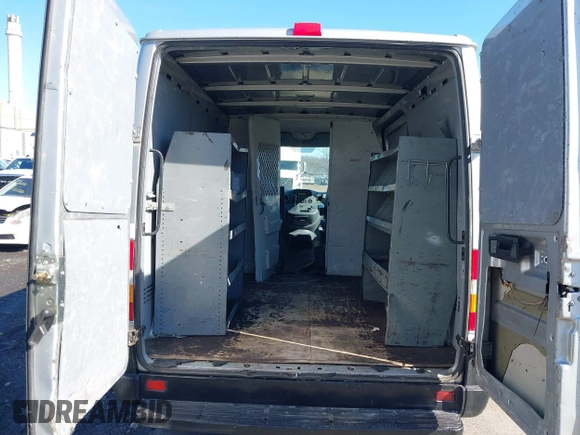 2006 Freightliner Sprinter with VIN WDYPD144765863576, listed as a IAAI auction lot 41901906 with 70,660 mi miles and . Bid and sale history available at DreamBid. Image 12.