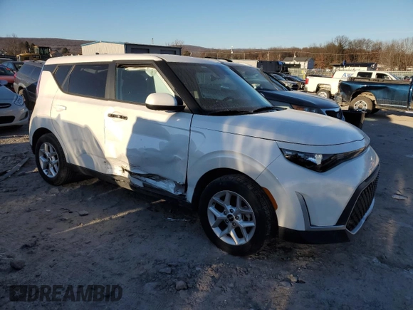 2023 Kia Soul LX with VIN KNDJ23AU9P7873460, listed as a Copart auction lot 84248574 with 20,335 mi miles and Salvage Title. Bid and sale history available at DreamBid. Image 4.