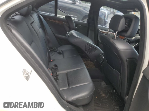 2011 Mercedes-Benz C 300 Sport с VIN WDDGF5EB5BR136844, выставлен на аукционе Copart как лот 63857685 с пробегом Не указан миль и Чистый • Clean title. История ставок и продаж доступна на DreamBid. Изображение 10.