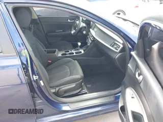 2020 Kia Optima LX с VIN 5XXGT4L3XLG386786, выставлен на аукционе IAAI как лот 42121288 с пробегом 109 213 миль миль и . История ставок и продаж доступна на DreamBid. Изображение 5.