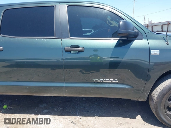 2008 Toyota Tundra with VIN 5TFET54118X024646, listed as a IAAI auction lot 41925739 with 271,062 mi miles and . Bid and sale history available at DreamBid. Image 13.