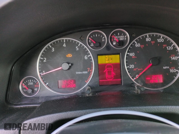 2004 Audi allroad A6 V8 z VIN WA1YD64B54N037957, wystawiony jako Copart lot #84632064 z przebiegiem 194 815 mil mil oraz Szkoda całkowita • Salvage title. Historia ofert i sprzedaży dostępna na DreamBid. Obrazek 9.