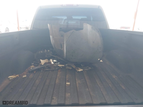 2007 Chevrolet Silverado 1500 LTZ with VIN 2GCEC13J271629085, listed as a IAAI auction lot 41911557 with 275,115 mi miles. Bid and sale history available at carsss.com. Image 12.