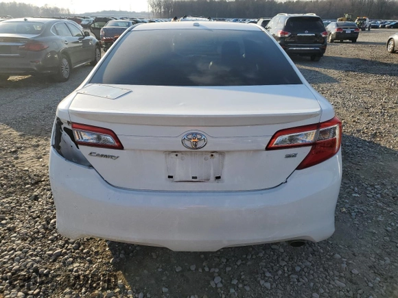 2013 Toyota Camry L with VIN 4T1BF1FK8DU685932, listed as a Copart auction lot 87695995 with 125,930 mi miles and Salvage Title. Bid and sale history available at DreamBid. Image 6.