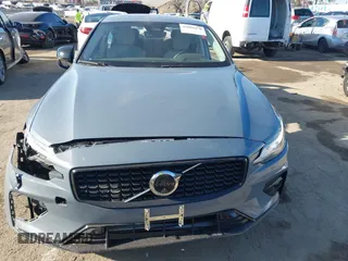 2024 Volvo S60 Plus Dark Theme with VIN 7JRL12TL5RG324532, listed as a IAAI auction lot 42004470 with Not provided miles and . Bid and sale history available at DreamBid. Image 13.