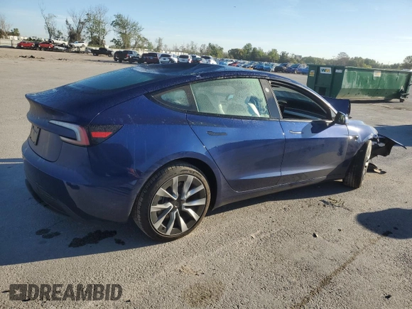 2024 Tesla Model 3 z VIN 5YJ3E1EA9RF868731, wystawiony jako Copart lot #48133825 z przebiegiem Nie podano mil oraz Nie do naprawy. Historia ofert i sprzedaży dostępna na DreamBid. Obrazek 3.