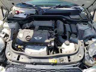 2013 MINI Hardtop with VIN WMWSU3C58DT373021, listed as a Copart auction lot 52945845 with 83,865 mi miles and Salvage Title. Bid and sale history available at DreamBid. Image 11.