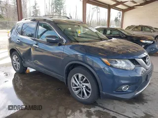2015 Nissan Rogue SL with VIN 5N1AT2MV7FC916285, listed as a IAAI auction lot 41891874 with 102,105 mi miles. Bid and sale history available at carsss.com. Image 1.