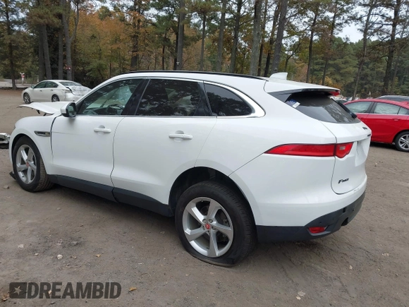 2019 Jaguar F-Pace 25t Premium with VIN SADCJ2FX3KA368653, listed as a IAAI auction lot 40724701 with 23,554 mi miles and . Bid and sale history available at DreamBid. Image 3.