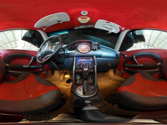 2004 MINI Hardtop with VIN WMWRC33404TJ58046, listed as a Copart auction lot 46358625 with 140,934 mi miles and Salvage Title. Bid and sale history available at DreamBid. Image 13.