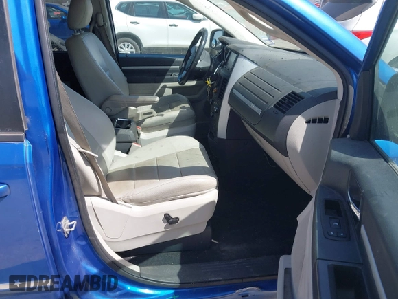 2008 Dodge Grand Caravan SXT with VIN 2D8HN54P18R795149, listed as a IAAI auction lot 41828264 with 144,432 mi miles and . Bid and sale history available at DreamBid. Image 5.