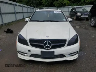 2011 Mercedes-Benz C 300 Sport с VIN WDDGF5EB5BR136844, выставлен на аукционе Copart как лот 63857685 с пробегом Не указан миль и Чистый • Clean title. История ставок и продаж доступна на DreamBid. Изображение 5.