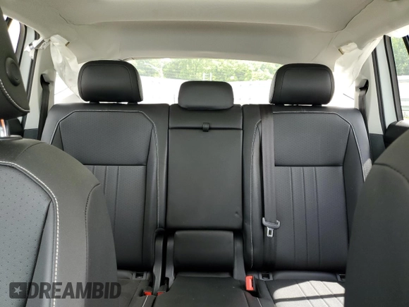 2022 Volkswagen Tiguan SE with VIN 3VV2B7AX3NM133607, listed as a Copart auction lot 54736125 with 25,951 mi miles and Salvage title. Bid and sale history available at DreamBid. Image 10.
