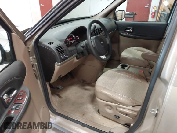 2005 Chevrolet Uplander LS z VIN 1GNDV23L65D222134, wystawiony jako IAAI lot #40850033 z przebiegiem 133 815 mil mil oraz . Historia ofert i sprzedaży dostępna na DreamBid. Obrazek 5.