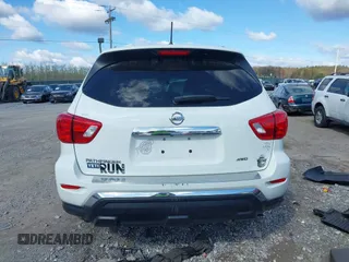 2017 Nissan Pathfinder SV z VIN 5N1DR2MM8HC683314, wystawiony jako IAAI lot #42013028 z przebiegiem 68 920 mil mil oraz . Historia ofert i sprzedaży dostępna na DreamBid. Obrazek 16.