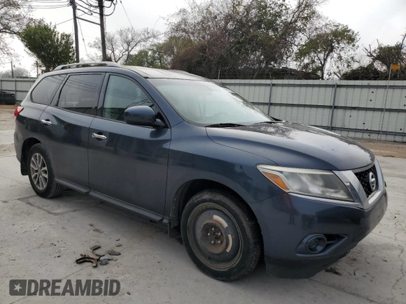 2016 Nissan Pathfinder SV with VIN 5N1AR2MM9GC668032, listed as a Copart auction lot 86822774 with 134,175 mi miles and Clean Title. Bid and sale history available at carsss.com. Image 4.